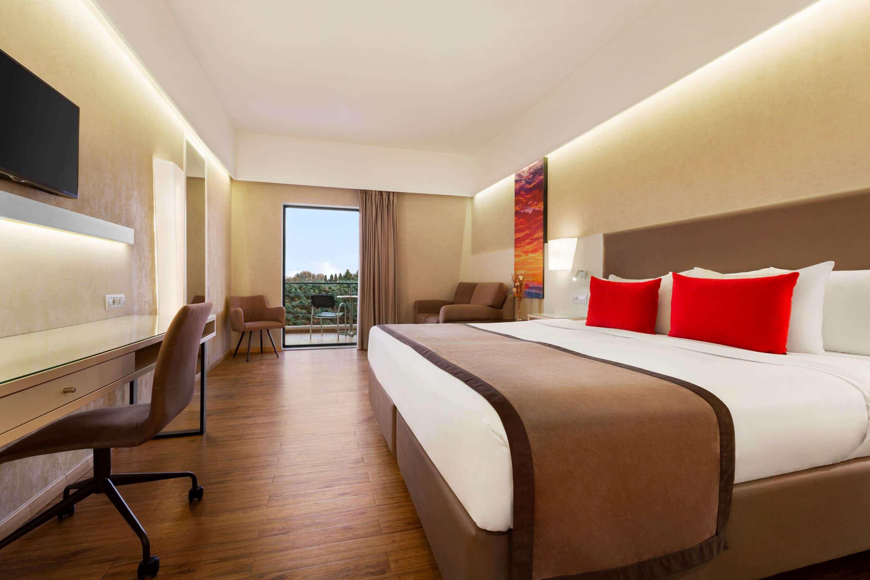 Ramada Plaza By Wyndham Thraki Hotel Alexandroúpolis Ngoại thất bức ảnh A typical room at the hotel