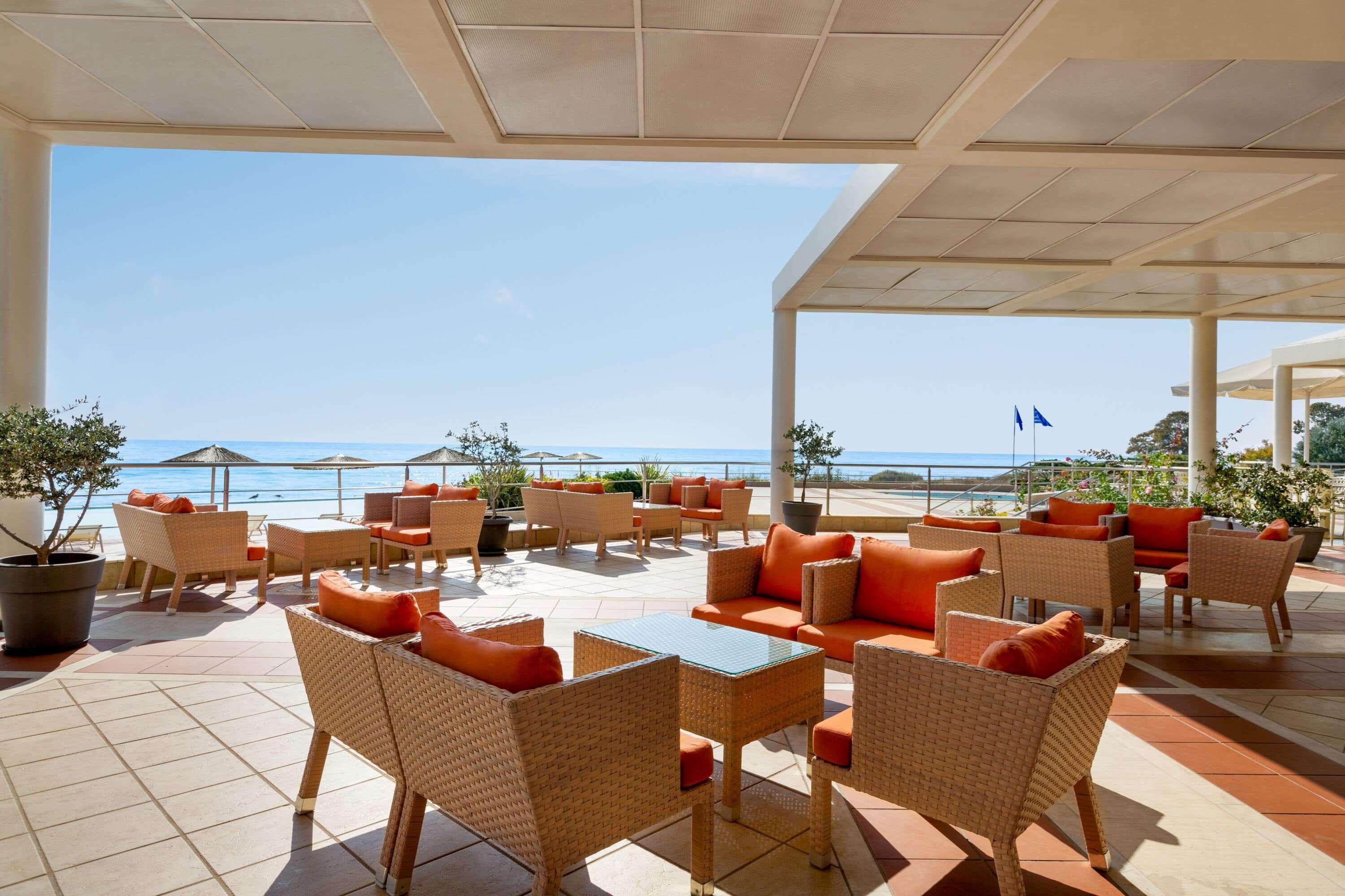 Ramada Plaza By Wyndham Thraki Hotel Alexandroúpolis Ngoại thất bức ảnh The Terrace