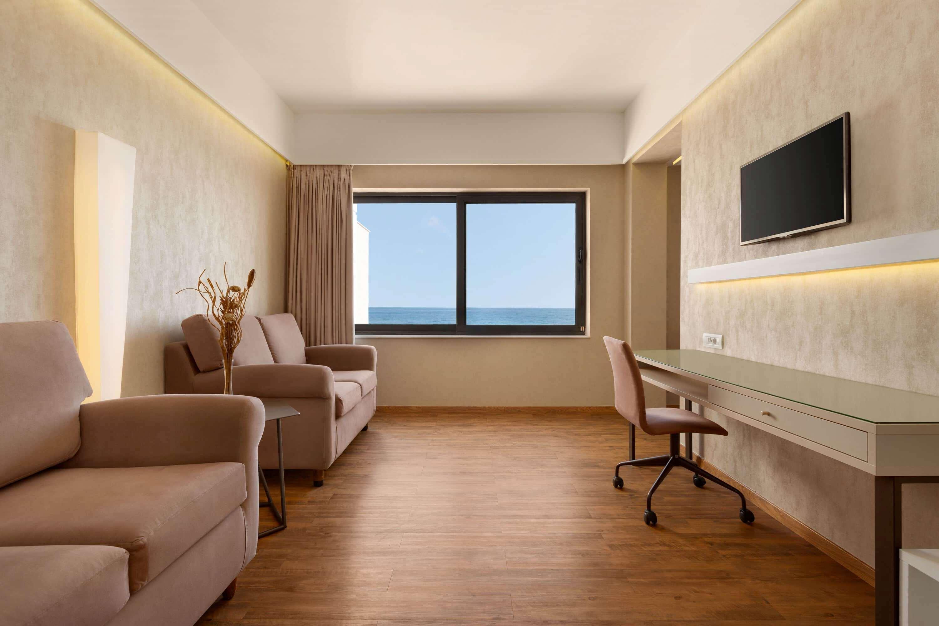 Ramada Plaza By Wyndham Thraki Hotel Alexandroúpolis Ngoại thất bức ảnh A room at the hotel
